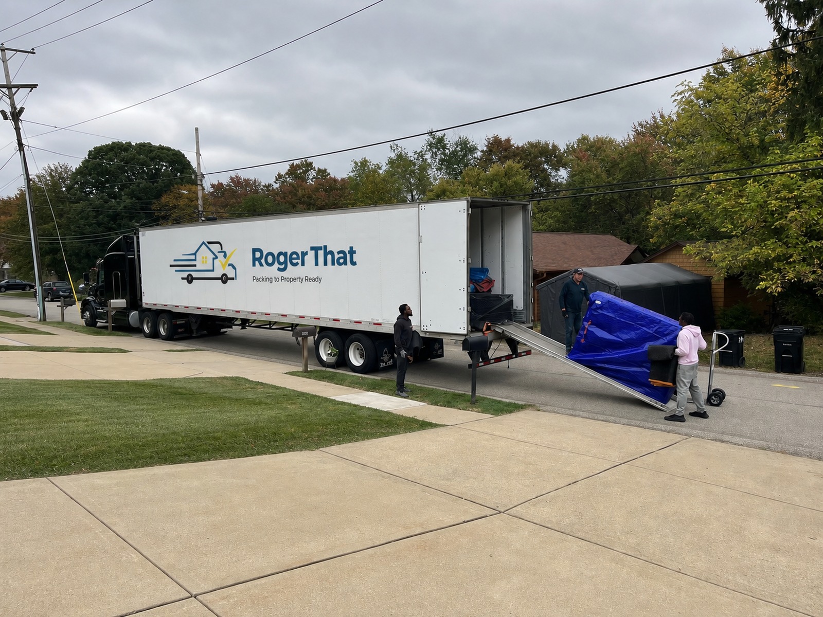 Roger That branded moving truck serving Delaware, Maryland, and Virginia